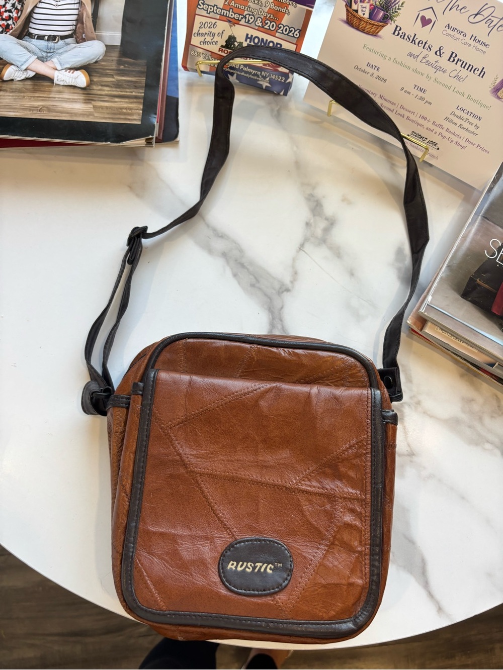 Vintage Brown Leather camera Messenger Bag with Adjustable Strap